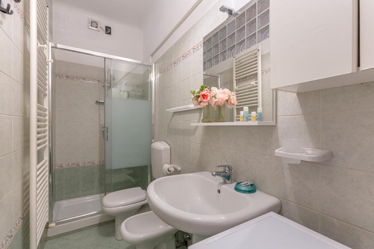 Piazza Aldrovandi Quiet Lovely Apartment โบโลญญา ภายนอก รูปภาพ