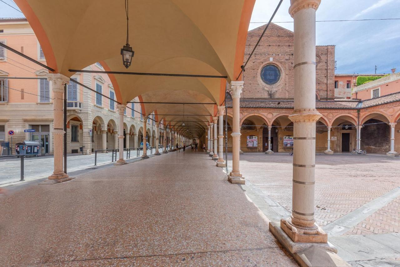 Piazza Aldrovandi Quiet Lovely Apartment โบโลญญา ภายนอก รูปภาพ